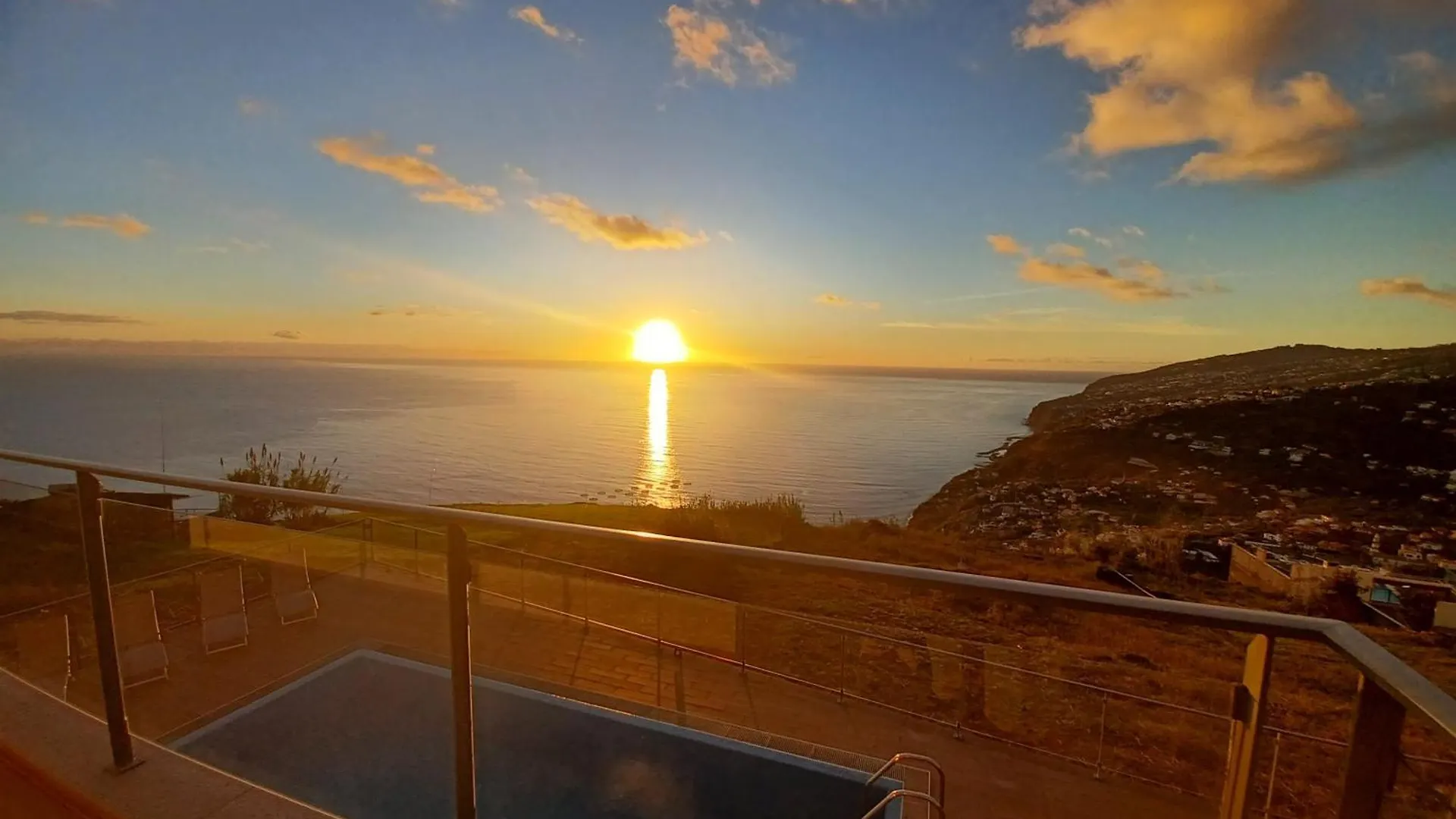 Villa Valley View-Villa With Heated Pool And Sauna Arco da Calheta